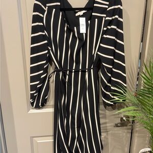 NWT 16 LOFT Black and White Vertical Stripe Long Sleeve Wrap Dress